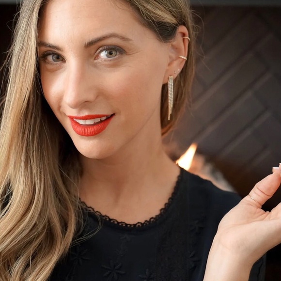 Cupcakes & Cashmere The Madeline Earrings - Picture 3 of 3